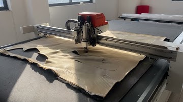 CNC carpet Cutting Machine