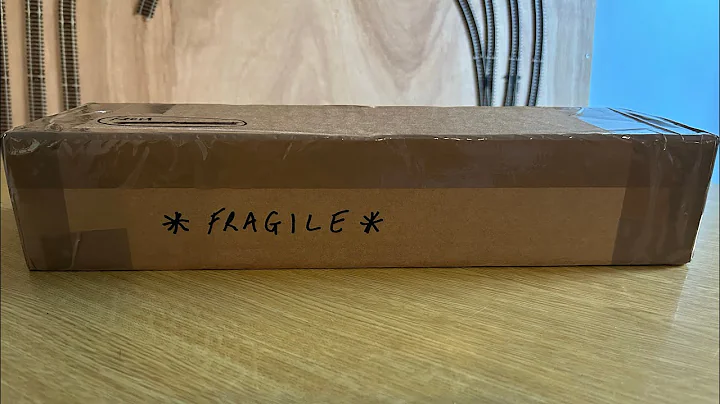 What’s in the box 18? 📦 TT:120 An act of Facebook kindness #tt120 #hornby #train #modelrailroad 