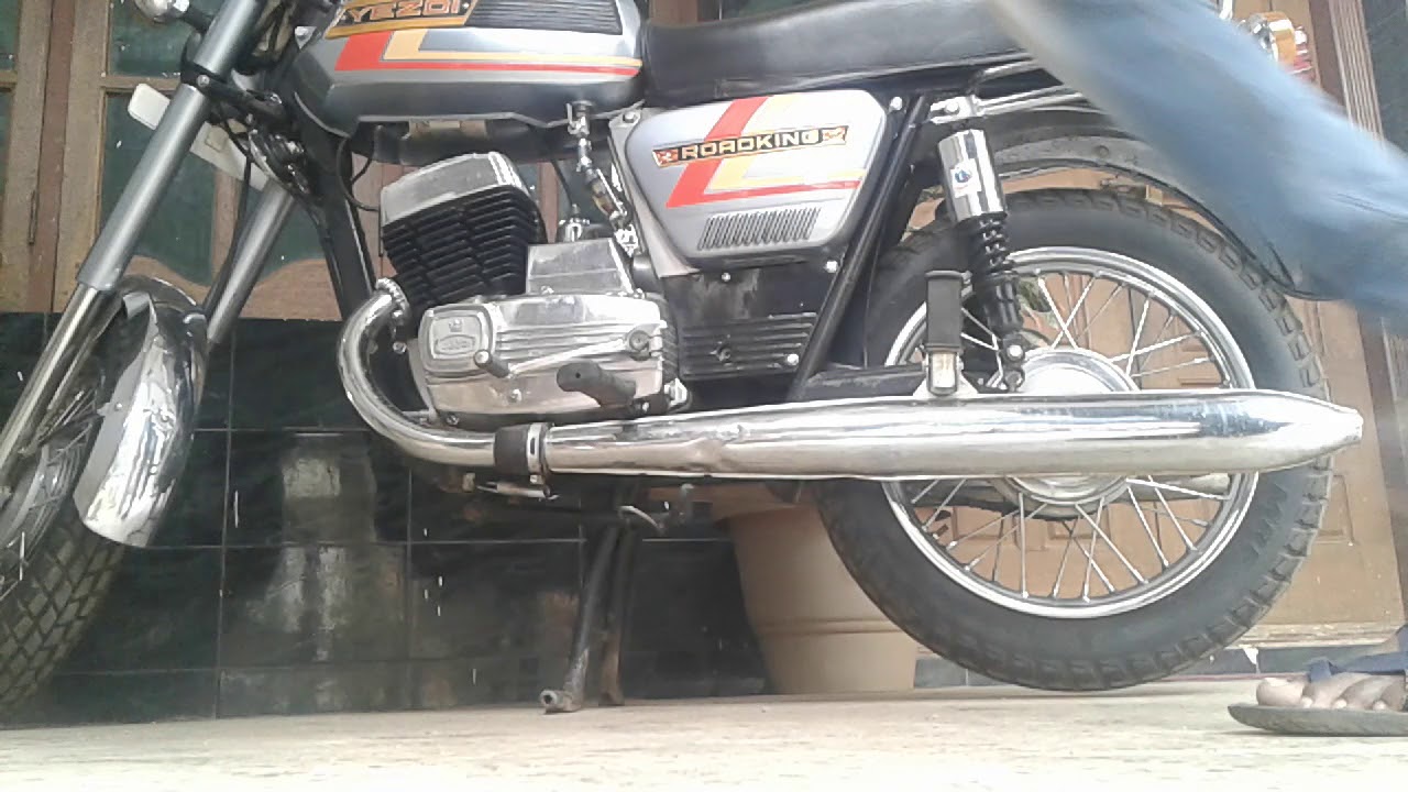 Kick Start Yezdi roadking.... YouTube