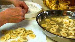 Dehydrating bananas and peels?