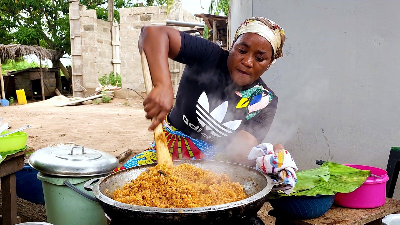 😱 This Village Assorted Jollof Rice Will Make You Hungry Instantly! 🍚🔥