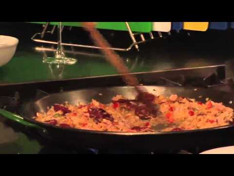 How To Make Authentic Paella