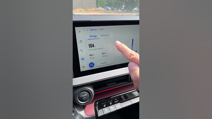 Solar panel roof on the 2023 Toyota Prius Prime