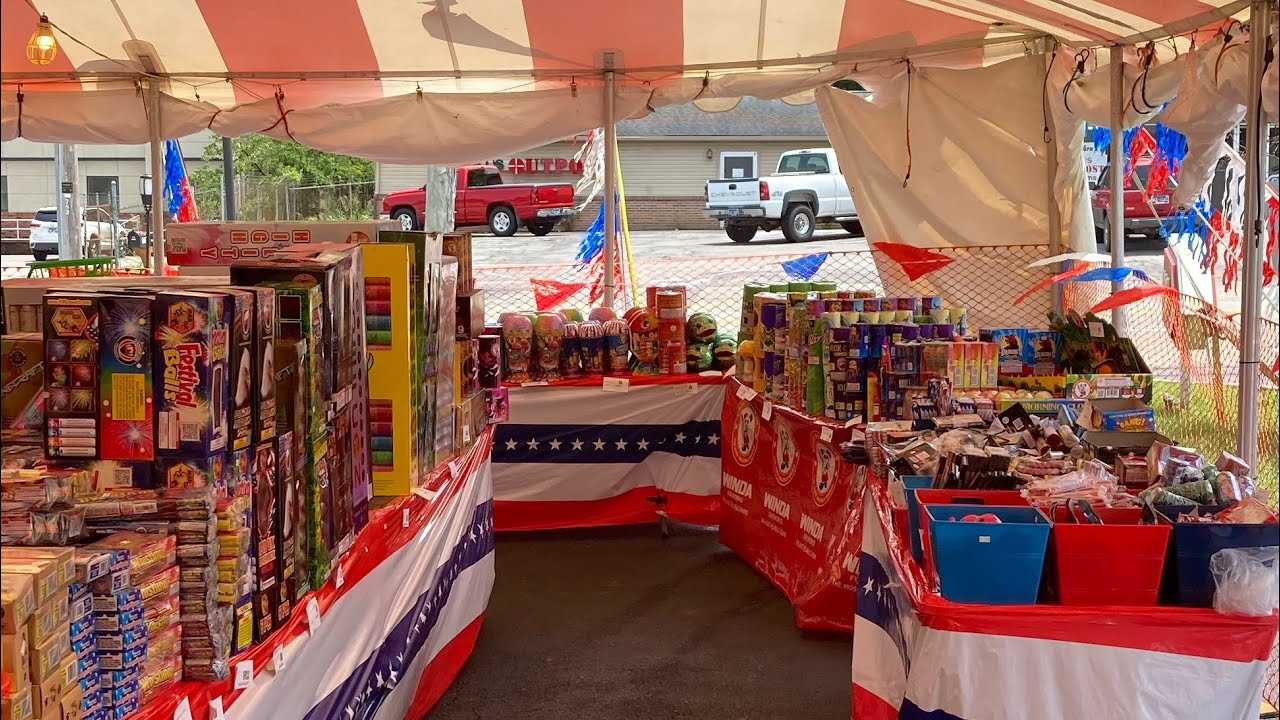 What firework tents are like in Tennessee YouTube