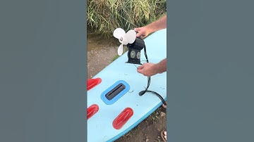 Setting up a motor on a paddleboard #paddleboarding #sup #motor #riverfun #efoil #electricboat