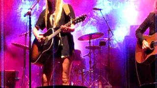 Video thumbnail of "Grace Potter & the Nocturnals - Treat Me Right (Acoustic)"