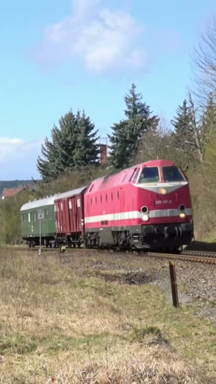 Thermit-Schweißen einer Eisenbahnschiene