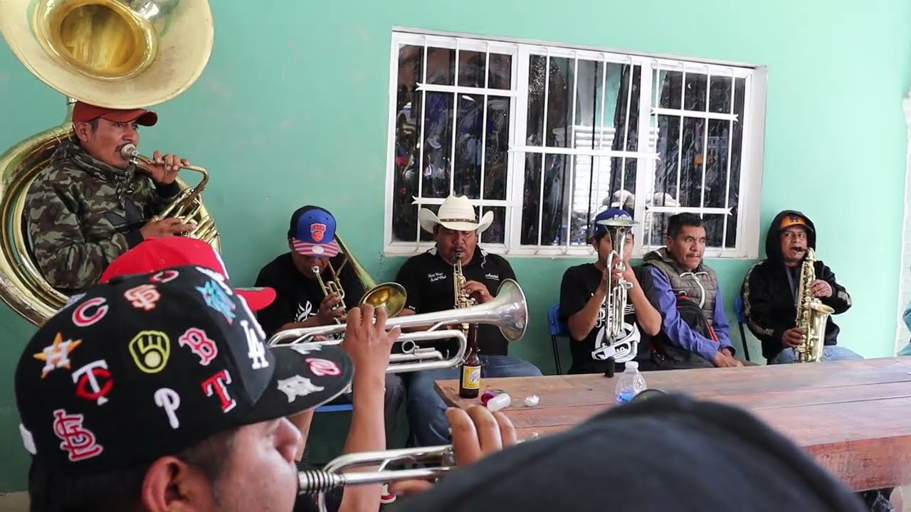 Pura 54NGR3 del PUEBLO PRIMO HERMANO🥰😮 - que FREGÓN TOCAN ESTOS SEÑORES EH - B. de Vicente Guerrero