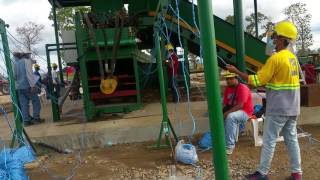 Hellobaler Hydraulic Press Horizontal Baler  in Philippine plant