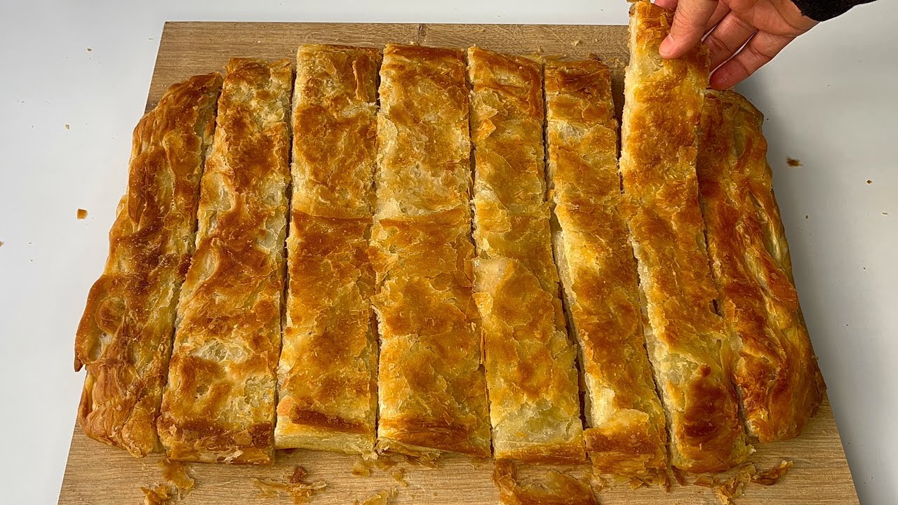 Günde 2 Tepsi Sipariş Aldığım Kürt Böreği Tarifi Kolayca Açılan Hamuruyla Herkes Yapabilsin Diye
