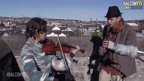DYLAN GULLY & STELLA RODRIGUEZ (BalconyTV)