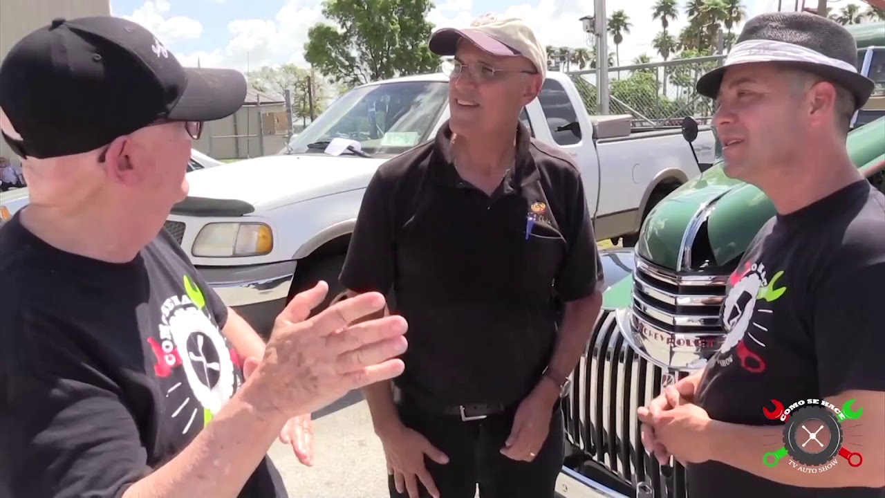 Restaurante Cars Classics Espectaculares y Biscayne Latin Café