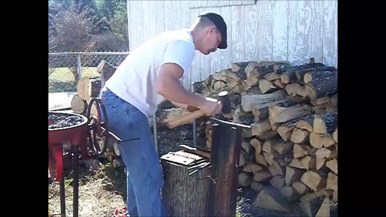 Hand Forged Woodworking Holdfast - YouTube