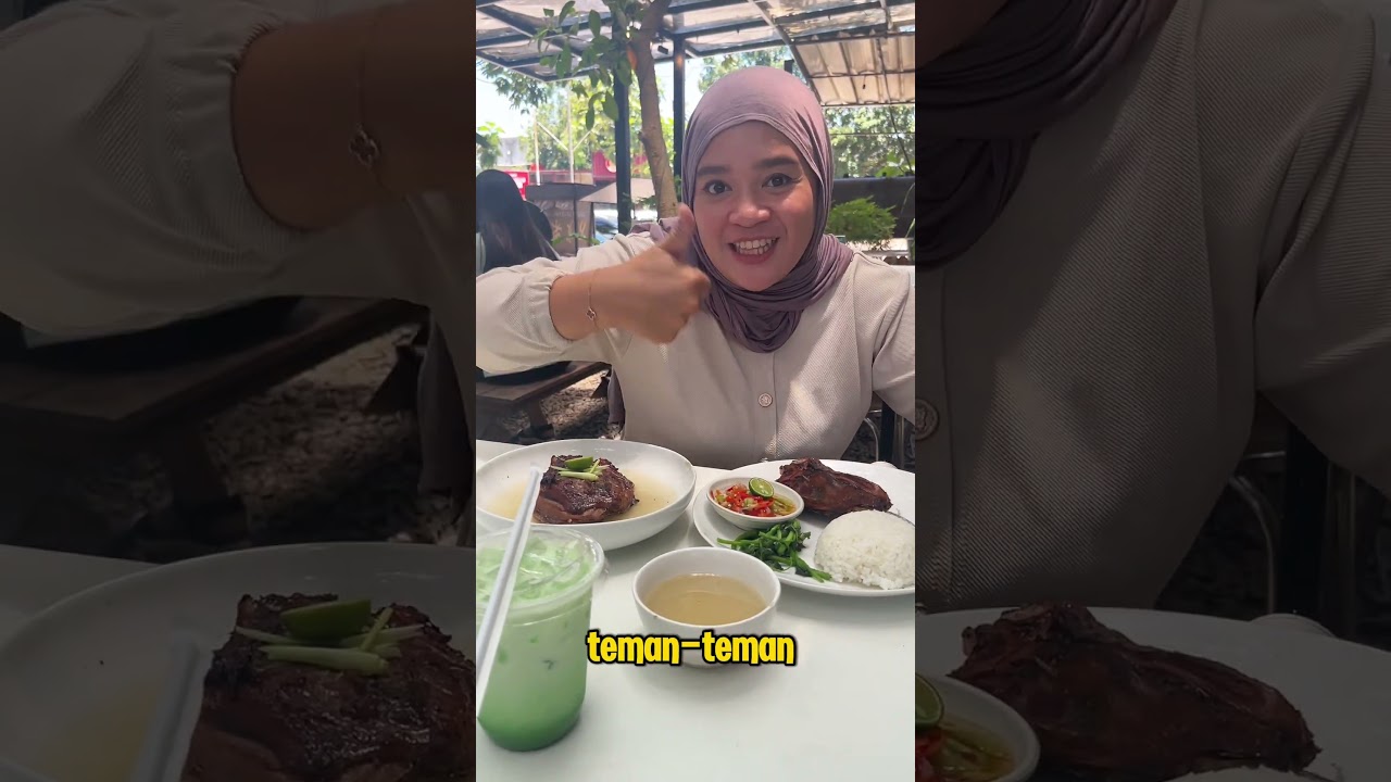 Enak Banget Nih Rahang Tuna #vlog #kulineran #jajanan
