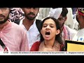 India politics: Hundreds of students join protest led by India's viral 'Cockroach Party'