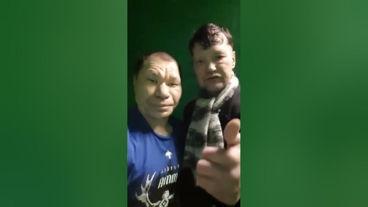 Олег Монгол за рулем БМВ