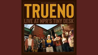 Video voorbeeld van "Trueno - BIEN O MAL (Live At NPR's Tiny Desk)"