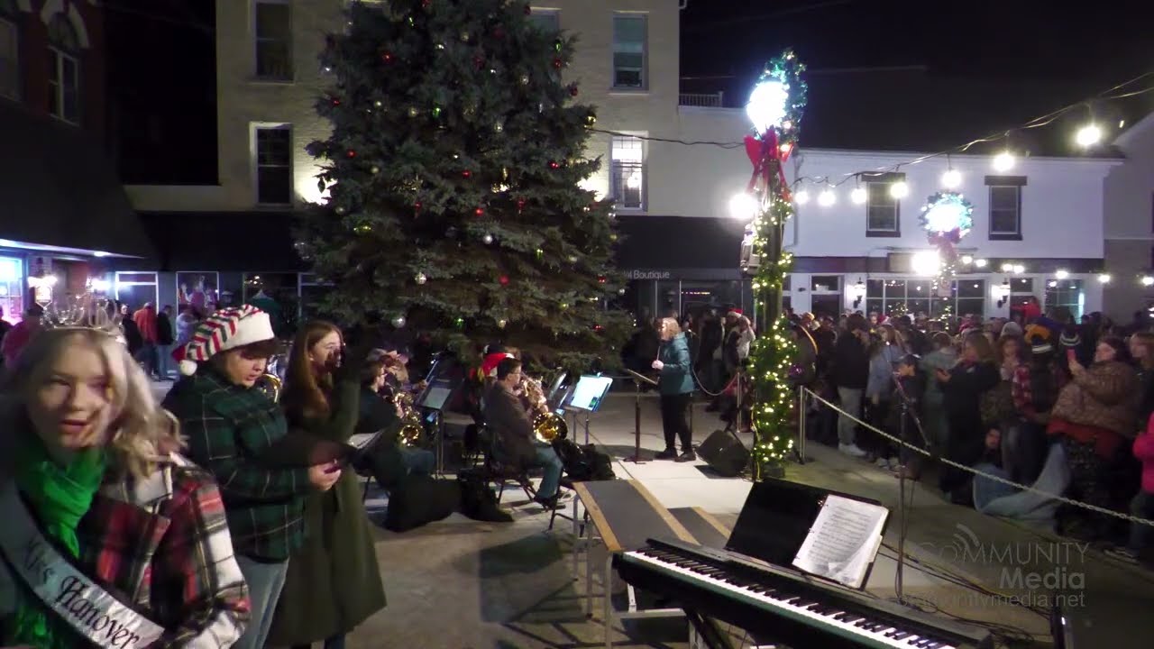 Hanover Tree Lighting 2024 Vikky Jerrilyn