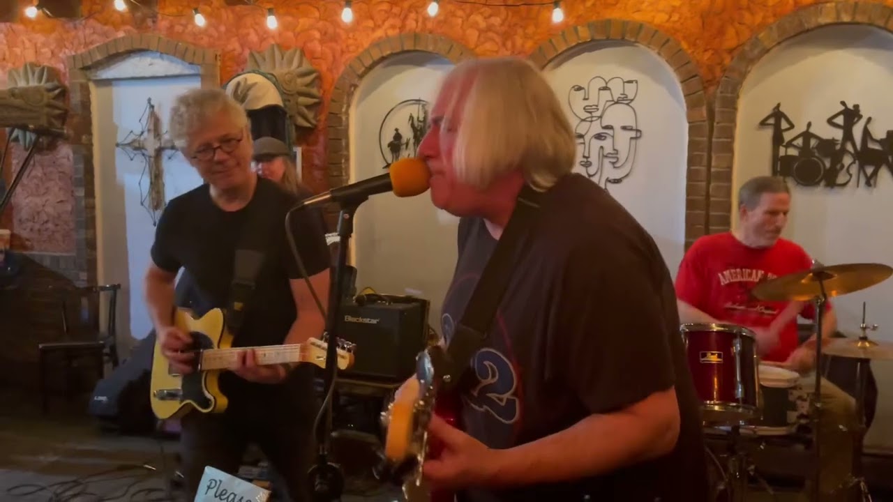 Casa Jam Bestie Batista Fuzzy Rob Gregg Weiss Peter Hart