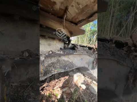 Best Way To Clean Excavator Tracks Excavatorfun 