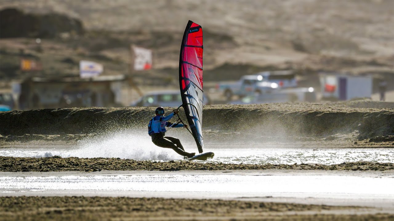 50 Knots, Heavy Crashes - Lüderitz Finally Delivers!