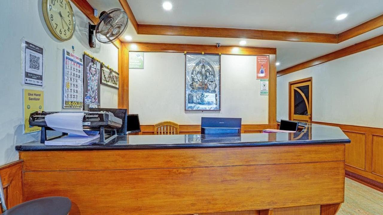 OYO 84325 Hotel Park Palace, Erode, India