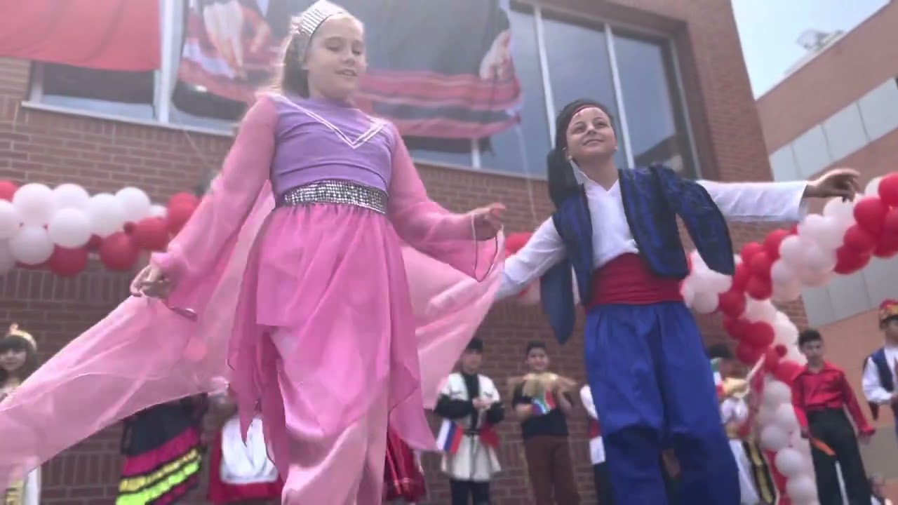 Halil Vedat Fıratlı 4E sınıfı 23 Nisan