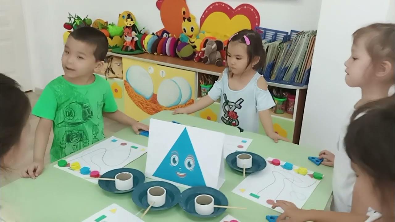 Олар топта бір балапанды сиқытты Олар топта бір балапанды сиқытты