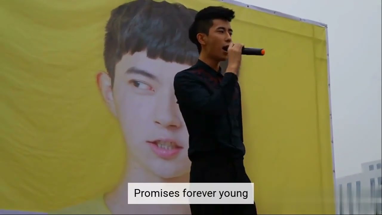 仔细听！他改了英文歌词「有人作恶，整个世界令我痛彻心扉！没有真相！」于朦胧《if I ain't got you》 2014-15年 路演 #yumenglong #song