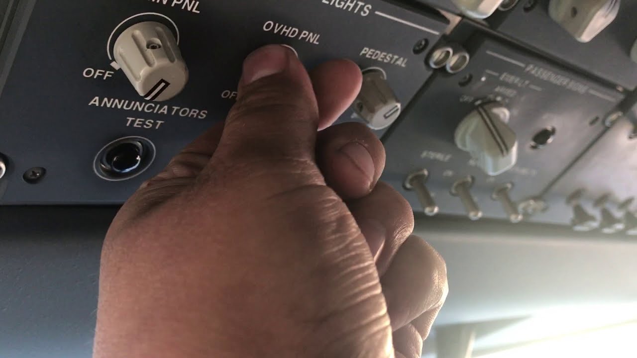 Me doing a real life cold and dark APU startup for the Embraer Regional Jet 175