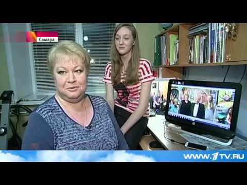 Поле чудес 2013 павел бабенков. Образ бабушки на сцене. Запой поле чудес. Спорт тв программа 18 декабря. Самая народная программа на рен тв.