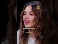 Sean Evans loved this Selena Gomez Hot Ones moment 💗