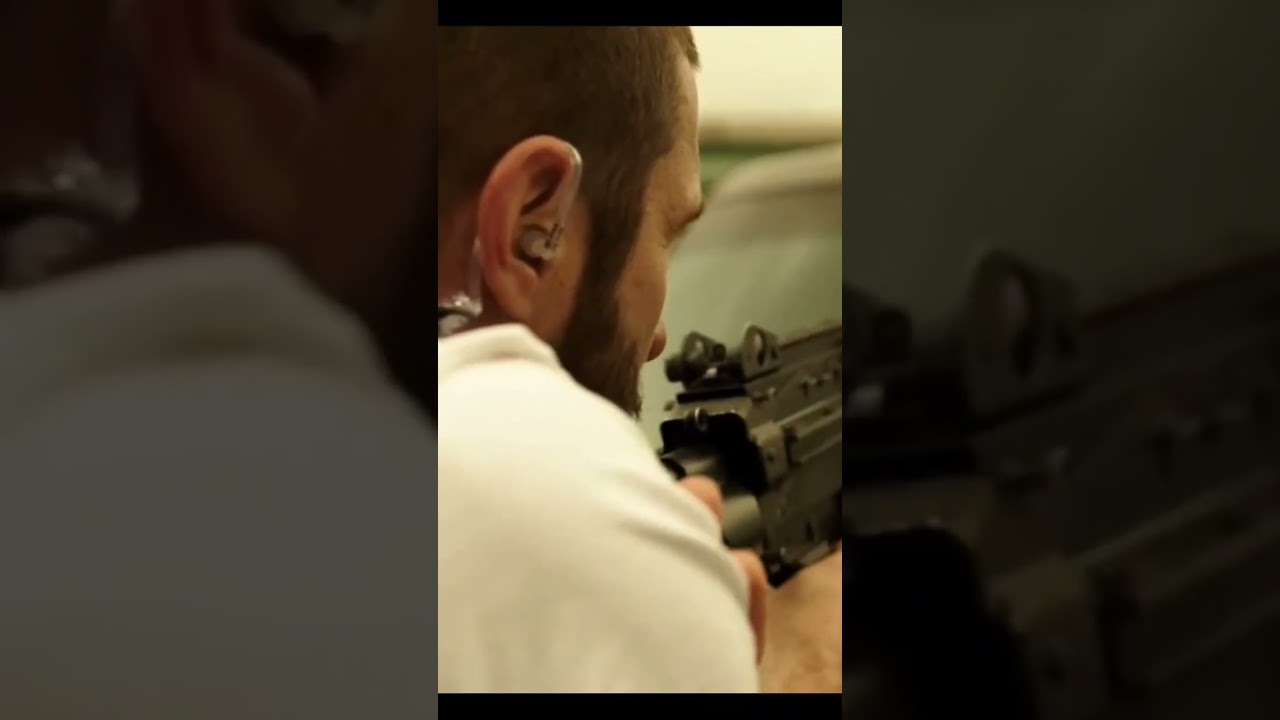 Den Of Thieves Ending Shootout Pass Me The Saw Moving