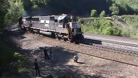 Helper set coming uphill at Horseshoe Curve,PA