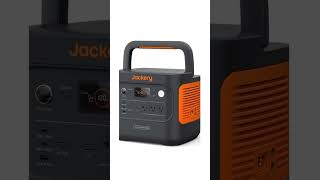 Jackery Solar Generator Explorer 2000v2