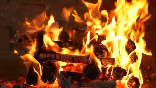 Relaxing Fireside Haven for Slumber and Scholarship: Soft Crackling Ambiance, Calm Locale - No Music screenshot 3