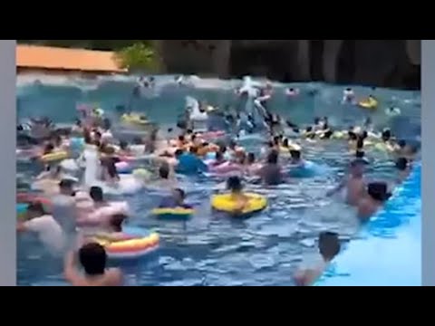 Wave pool transformed into “tsunami” In China