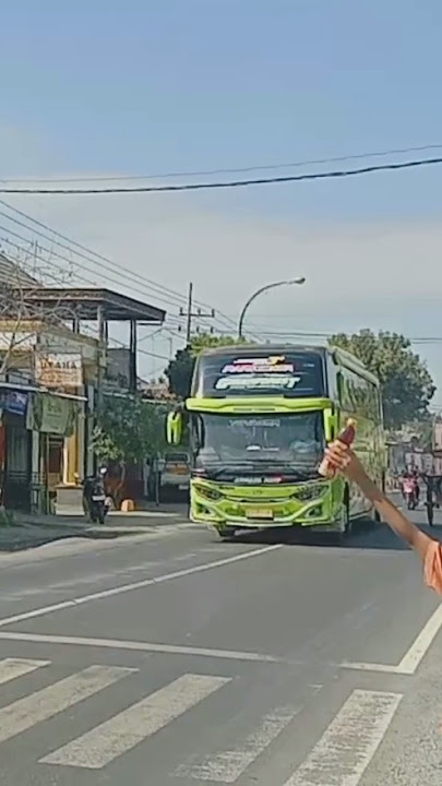 Download lagu MODUL DAV D3.1 BUS ARMADA HATI GREENFOREST #hunting #shortsvideo #busmania #teloletbasuri #trending