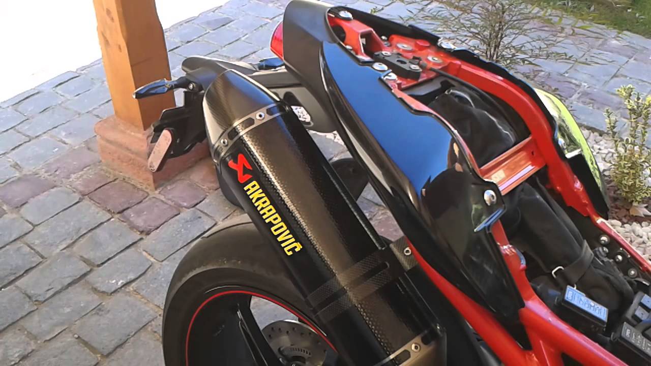 akrapovic speed triple