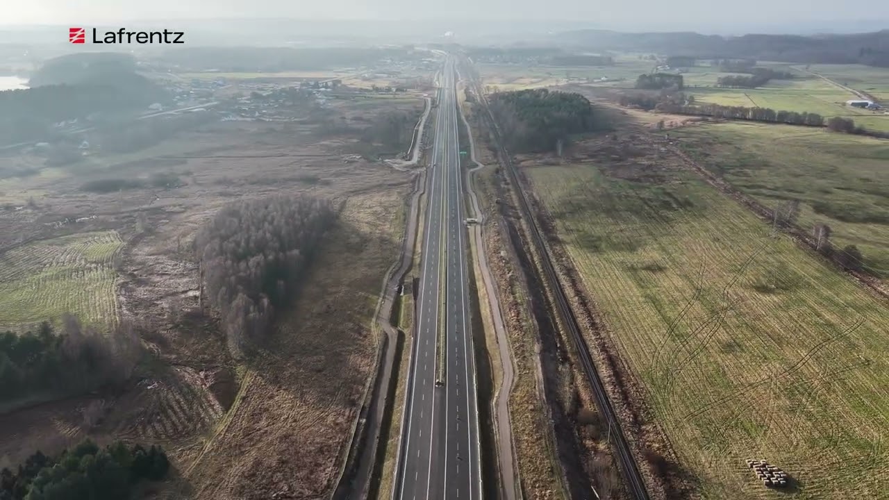 Budowa drogi ekspresowej S6 Zad. 5. odc. Leśnice - Bożepole Wielkie - film z powietrza 12.2025