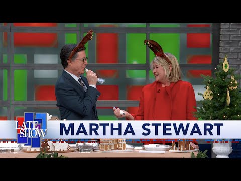 Martha Stewart Brings Delicious Holiday Cheer To The Late Show