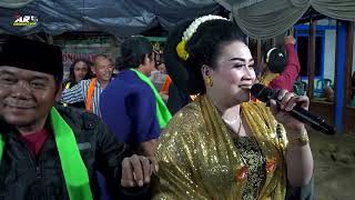 08 RONDO GANTUNGAN   CINTA MERAH JAMBU3