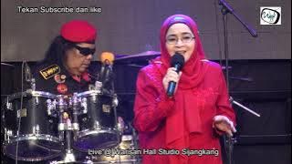 Lagu paling Rare - Ada Ubi ada Batas Buat Ayahanda naik Semangat main drum..Bila Kak Zura nyanyi