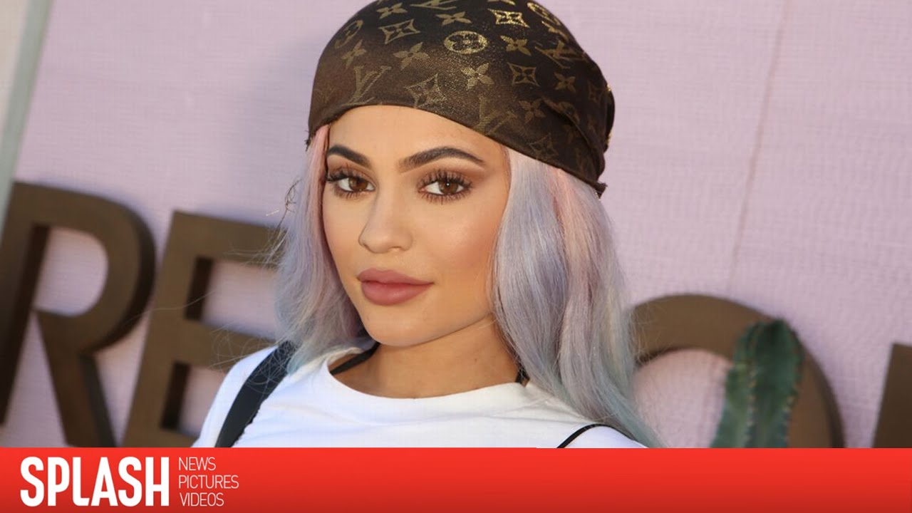 Kylie Jenner Yells at Fan, Explains Herself on Twitter Splash News