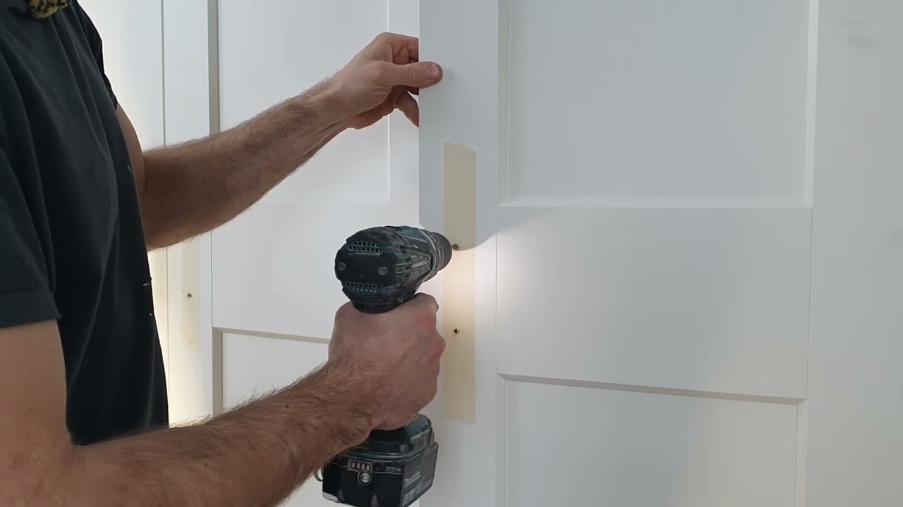 How to Fit Kitchen Door Handles