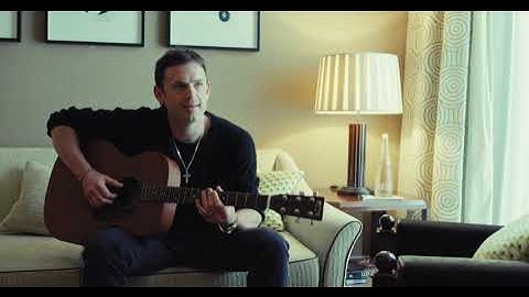 Kings of Leon - "Split Screen" Behind the Song with Caleb