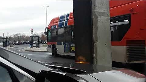 NICE Bus: 2016 New Flyer XN40 [#1944] N15 @ Roosevelt Field Mall