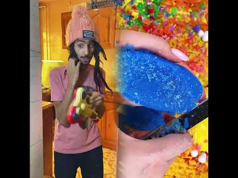 اعمل فولو علشان يوصلك كل جديد لما امك تقول لأخواتك الصغيرين العبو برحتكو