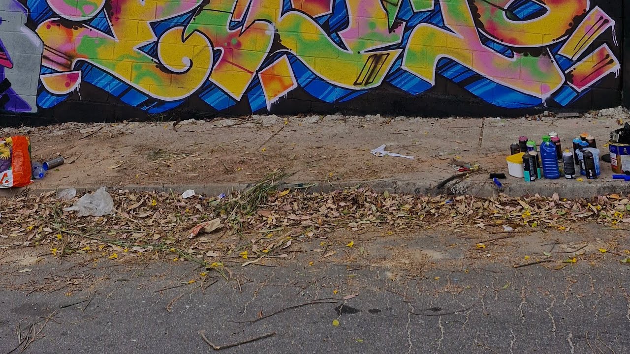  Graffiti na quebrada.  Feat : @ignollust