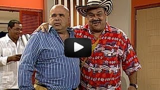 A Que Te Ríes - El Vallenatero le canta a Jordy desde un hotel
